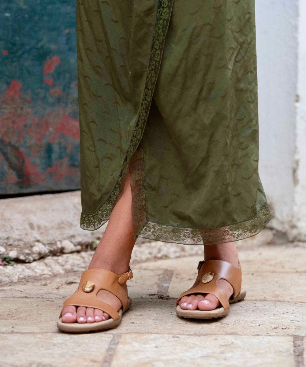 ROKHZ grounding sandals, Jennifer