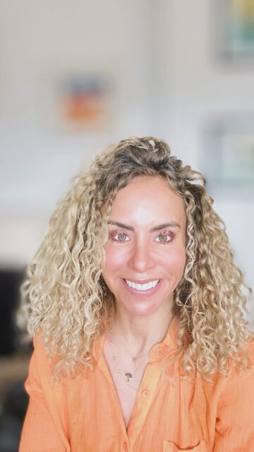 Today we celebrate the Spring Equinox & the Astrological New Year, where light and dark are in balance across the globe. Today is also the day where V2.0 of you steps out of being a vibe and becomes fully functional and operational. In this video I share a doorway ritual for ensuring your new version becomes a somatic line in the sand and I give you the tools and evidence required to cement your new version into reality. 
Happy New Year! 
May you be the most grounded, gorgeous and confident self you’ve ever been. 
Xx